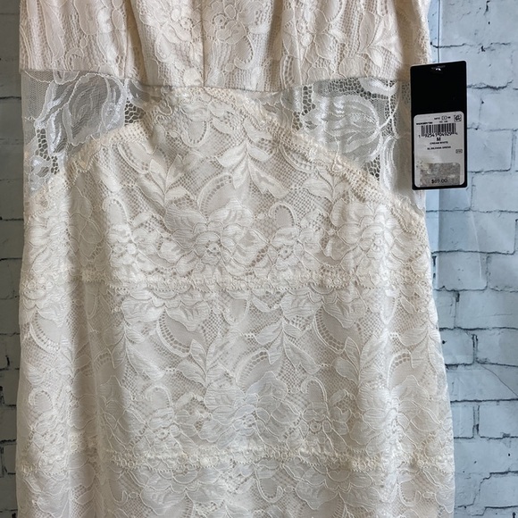 GUESS NWT Silvana Lace Sheer Detail Cutout Mini Bodycon Dress M Bridal Romantic - Picture 7 of 16